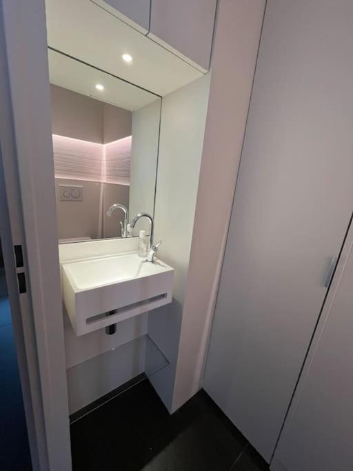 Le Designer Avec Vue Apartment Dunkirk Bagian luar foto