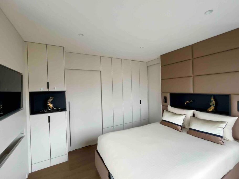 Le Designer Avec Vue Apartment Dunkirk Bagian luar foto